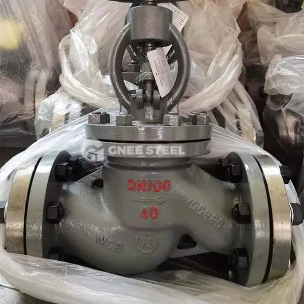 Boltet panseret klodeventiler