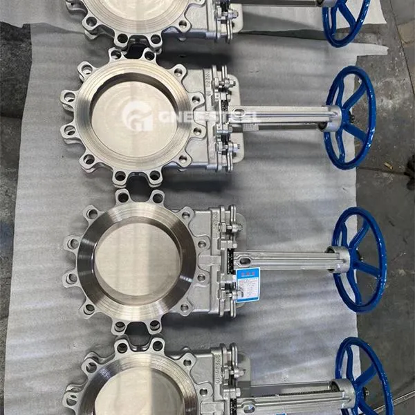 Metall sittende knivportventil