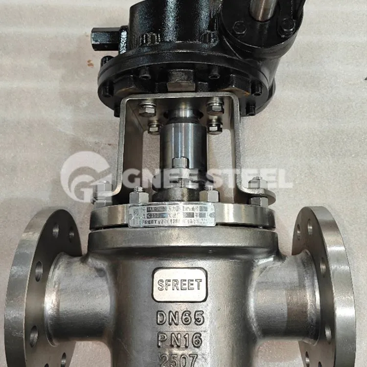 Trykkbalanserte pluggventiler