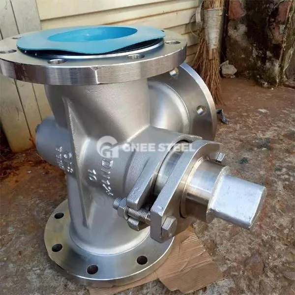 Ermet type myk tetningspluggventil